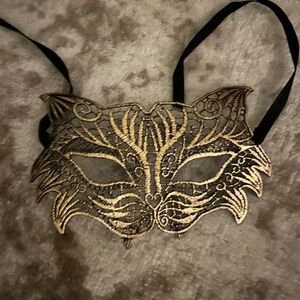 Elegant Gold Lace Cat Mask